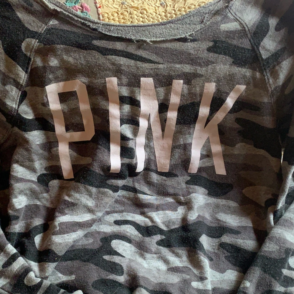 Y2K Victoria's Secret PINK Camo Charcoal Sweatshirt
